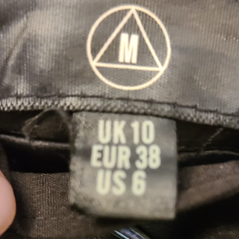 Missguided Jacket Dress Black Long Sleeved Button‎ Front Size 6 - Picture 7 of 14